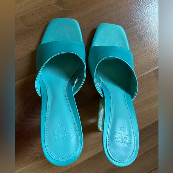 Zara clear Heels - Picture 1 of 4